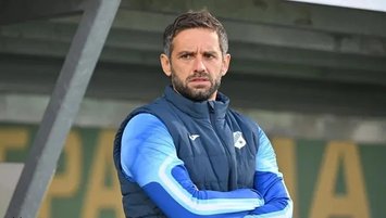 11 sezonda 23 teknik adam