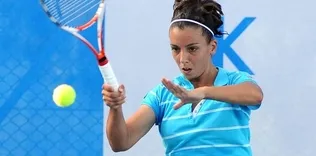 Pemra Özgen Wimbledon’a galibiyetle başladı