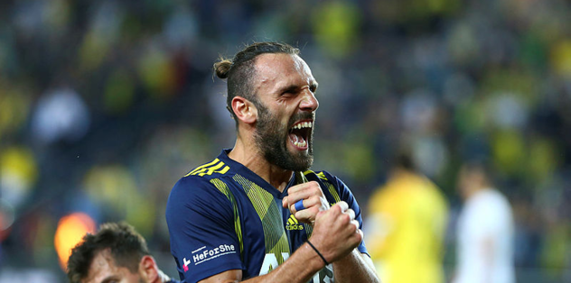 Fenerbahçe geçen sezonu geride bıraktı! Vedat, Soldado'yu 17 maçta geçti