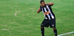 Ronaldinho'yu reddetti