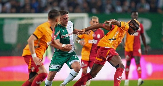 Tümosan Konyaspor 1-5 Galatasaray | MAÇTAN KARELER