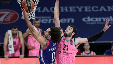 Anadolu Efes'in yıldızı Shane Larkin EuroLeague'de haftanın MVP'si seçildi