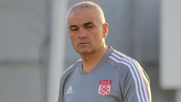 Çalımbay'dan hakem isyanı! "VAR'a gitmiyorlar..."