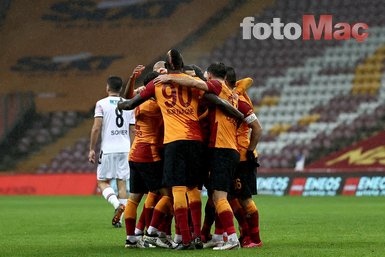 Süper Lig'de şampiyonluk oranları güncellendi! Beşiktaş, Trabzonspor, Galatasaray ve Fenerbahçe...