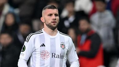 Rebic ve Hasic gidiyor