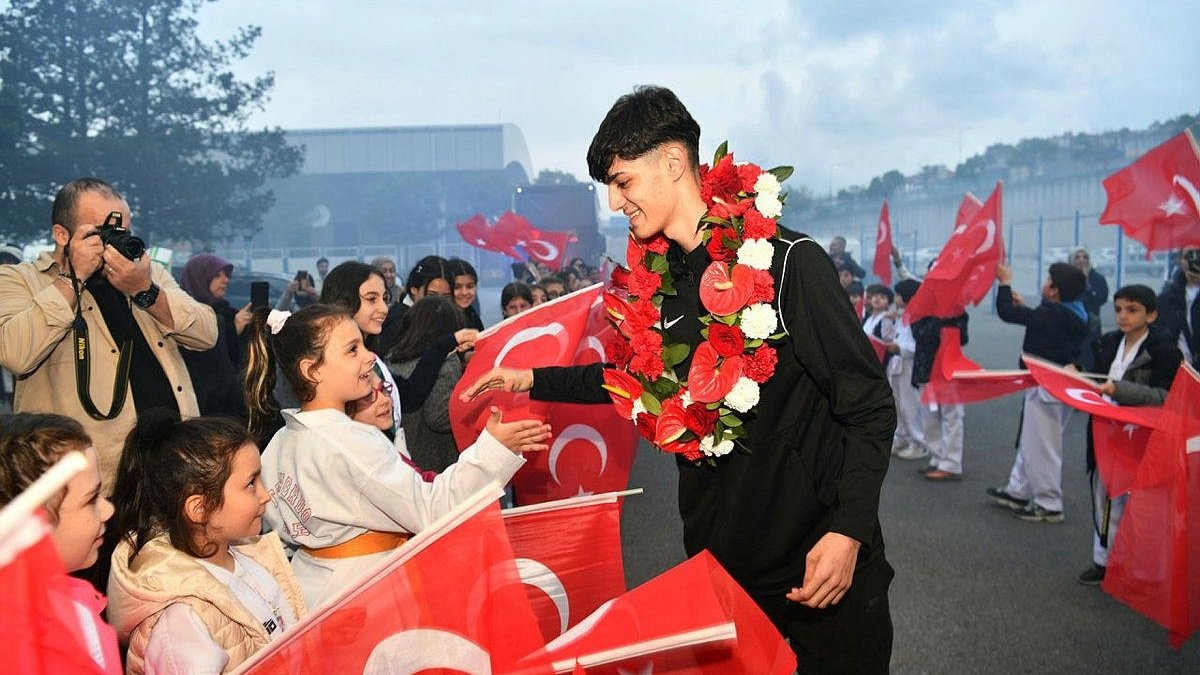 Milli tekvandoculardan Paris 2024 öncesi önemli başarı