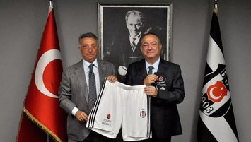 Beşiktaş'a futbol takımına yeni şort ve konç sponsoru!