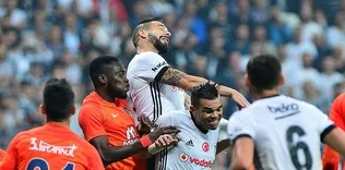 Derbi böyle olur! Tosic ipten aldı