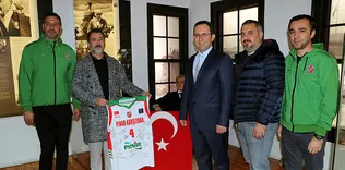 Pınar Karşıyaka’dan Atatürk Evi’ne ziyaret