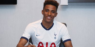 Gedson Fernandes moves to Tottenham on loan