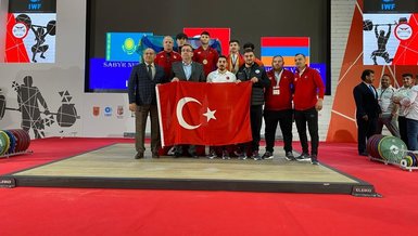 Milli halterci Kerem Kurnaz dünya şampiyonu oldu