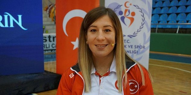 yasemin adar genc sporcularla bulustu