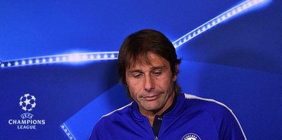 Chelsea oyuncuları Conte'den memnun değil!