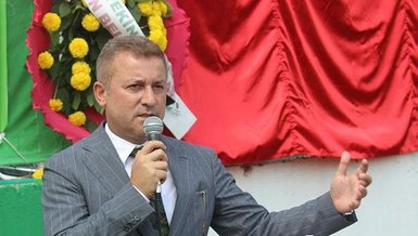 Son dakika spor haberi: Giresunspor Başkanı Hakan Karaahmet güven tazeledi