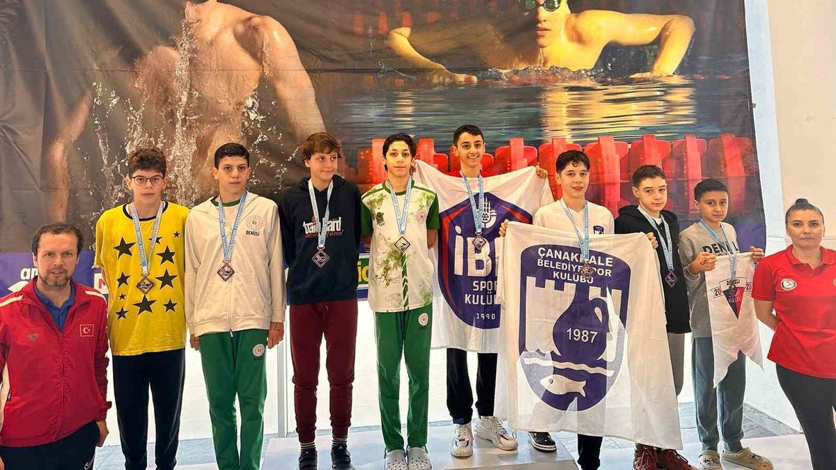 Denizlili yüzücü Türkiye şampiyonu oldu!