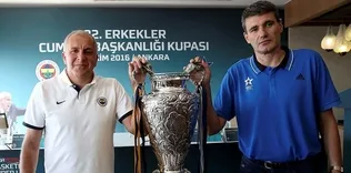 İki dev bir kupa