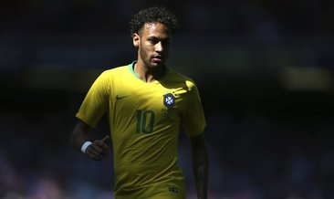 Neymar'dan milli takımda "dalya"