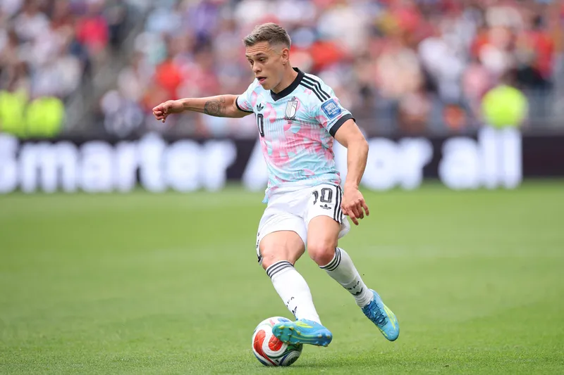 besiktasin-yeni-bombasi-leandro-trossard-kimdir-kac-yasinda-1784007485479.jpg