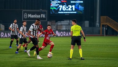 Manisa FK sahasında 3 puanı 3 golle aldı!