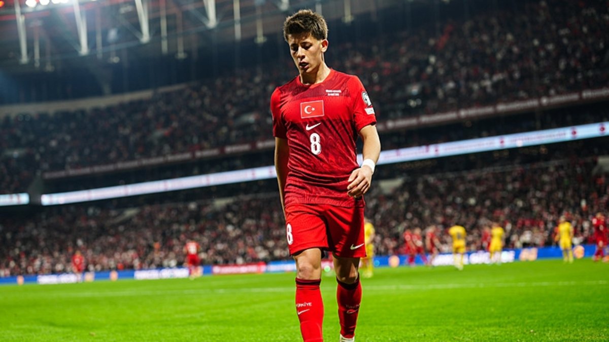 Arda Güler'e Rumen Medyasından Hagi Benzerliği! Neden Bu Kadar Konuşuluyor?