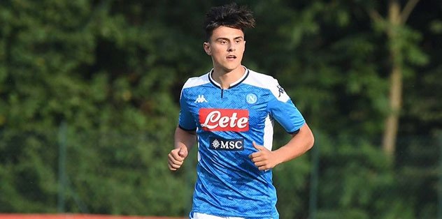 Eljif Elmas Napoli De Ilk Macina Cikti Iste Yeni Forma Numarasi Fotoma