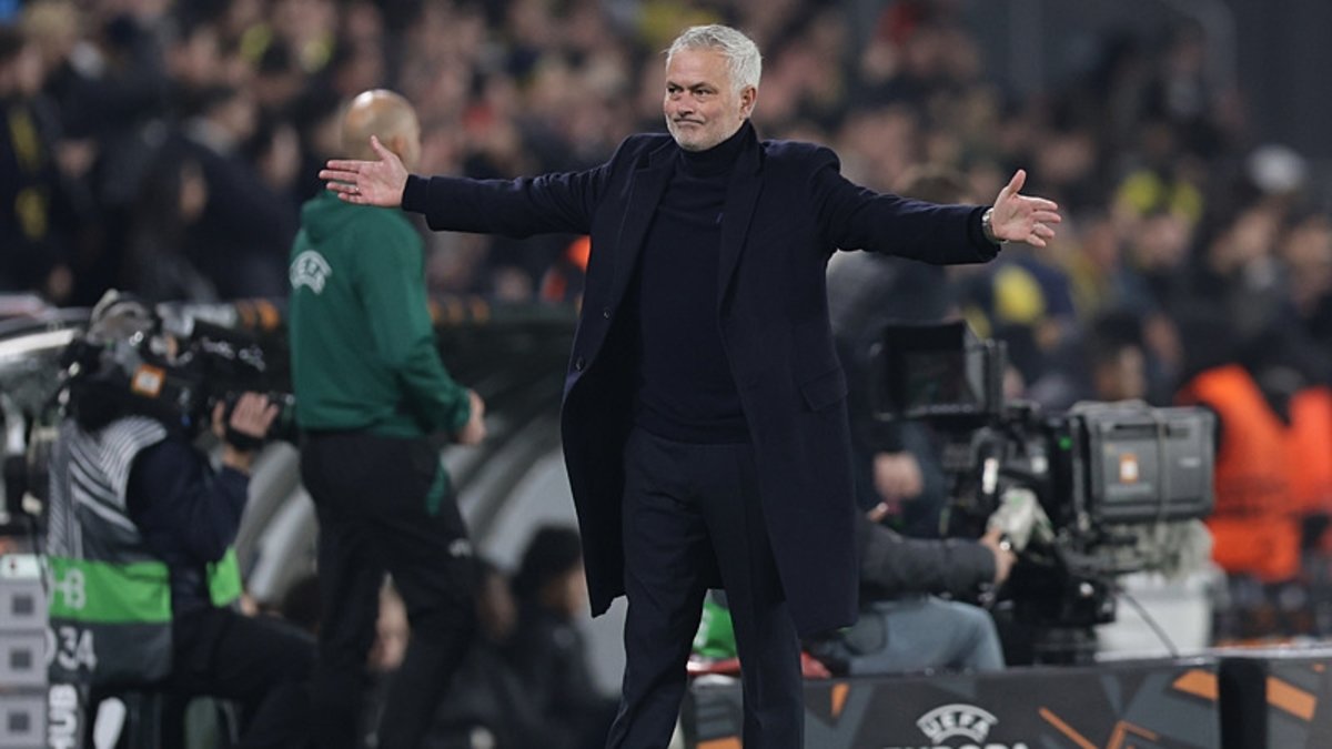 TRANSFER HABERİ | Fenerbahçe'nin eski yıldızı La Liga yolcusu! TRANSFER HABERİ | Fenerbahçe'nin eski yıldızı La Liga yolcusu!