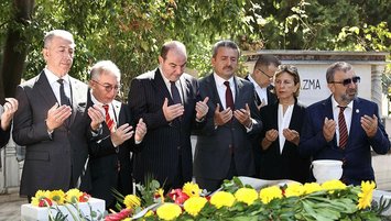 Metin Oktay anıldı