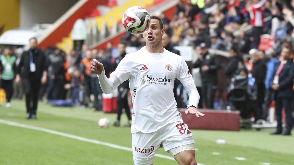 Hesap.com Antalyaspor, Fenerbahçe maçına odaklandı!