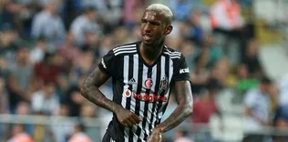 Nasri geldi, unvan gitti