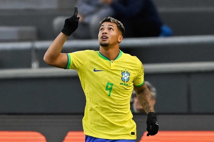 marcos-leonardo-kimdir-kac-yasinda-nereli-hangi-mevkide-oynuyor-1770270580195.jpeg Marcos Leonardo kimdir?