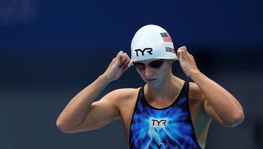 Ledecky rekor kırdı