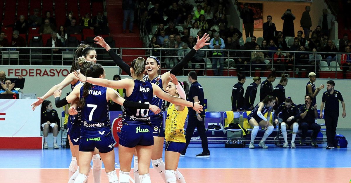Fenerbahce Opet 3 0 Lp Salo Mac Sonucu Son Dakika Voleybol Haberleri Fotomac