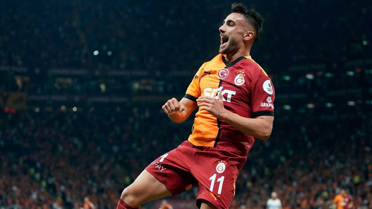 Galatasaray'da Yunus Akgün sevinci! Fenerbahçe derbisi öncesi... Galatasaray'da Yunus Akgün sevinci! Fenerbahçe derbisi öncesi...