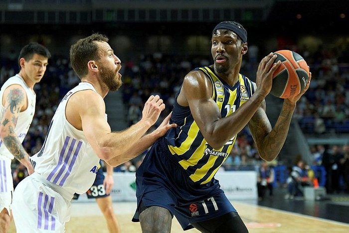baskonia-fenerbahce-beko-maci-ne-zaman-saat-kacta-ve-hangi-kanalda-canli-yayinlanacak-thy-euroleague-1680251184843.jpeg