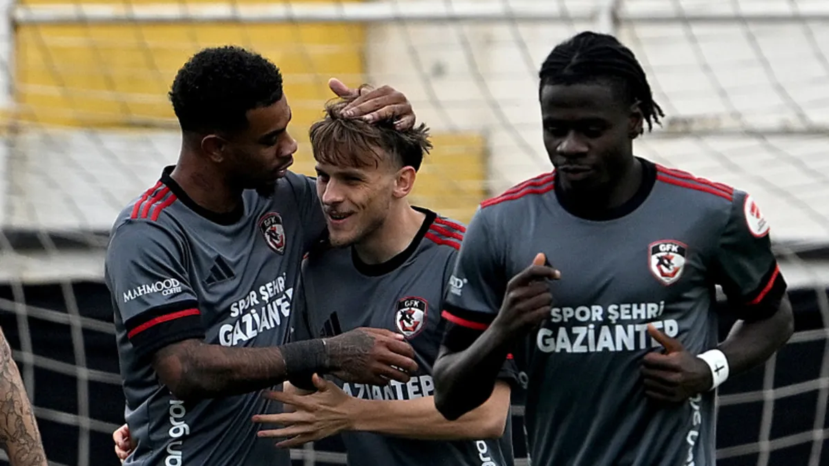 Gaziantep FK, Etimesgut'u 4-0 yenerek Türkiye Kupası'nda tur atladı