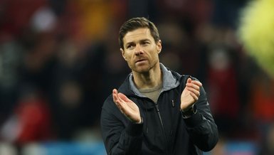 Xabi Alonso teknik direktörlükte adından söz ettiriyor