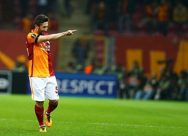 Sabri Sarıoğlu Galatasaray’a geri dönüyor!