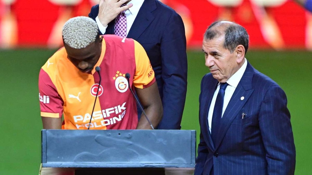 Galatasaray'da Dursun Özbek'in Osimhen'in Maaşı Hakkındaki Şaşırtıcı Açıklaması!