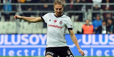 Caner Erkin asistle döndü