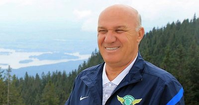 İzmir'de Yıldırım Uran üzüntüsü