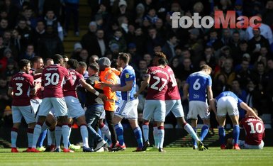 Aston Villa kaptanı Jack Grealish’e yumruklu saldırı