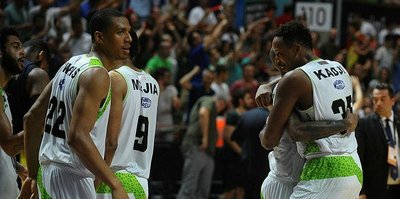 TOFAŞ Fenerbahçe Doğuş karşısında seriye tutundu