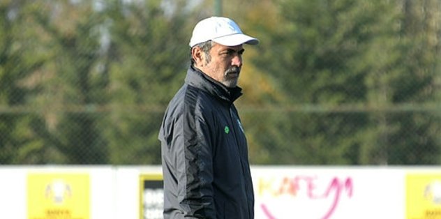 Konyaspor'dan Aykut Kocaman'a destek