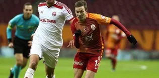 Sol bek Linnes’in