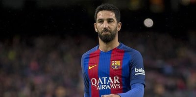 Arda Turan may stay on national team