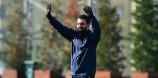 Arda Turan ilk antrenmanına çıktı