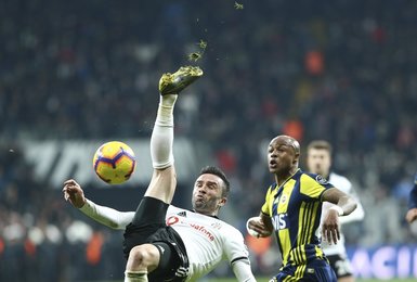 Beşiktaş Fenerbahçe derbisi Avrupa’da gündem oldu! İşte manşetler...