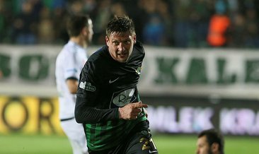 Göz Göz'e iki tanıdık