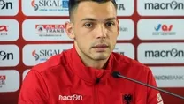 Veseli Gümrük’e