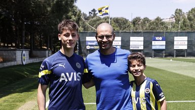 Alex de Souza ve oğlu Felipe'den Fenerbahçe'ye ziyaret!